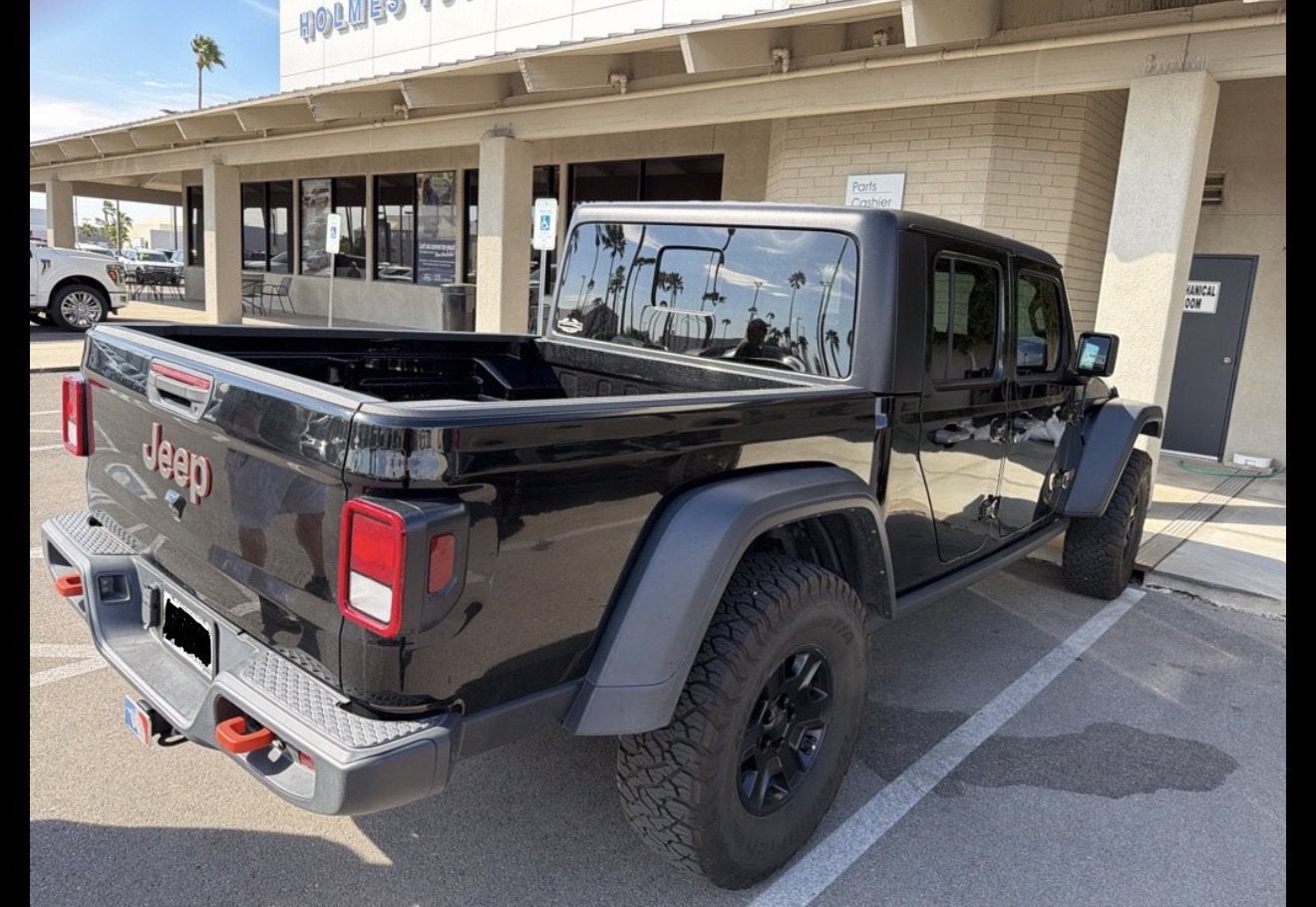 2023 Jeep Gladiator Mojave