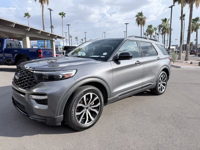 2022 Ford Explorer ST-Line
