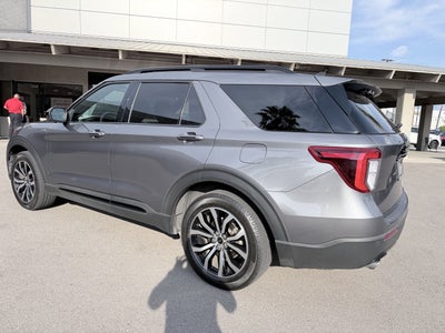 2022 Ford Explorer ST-Line