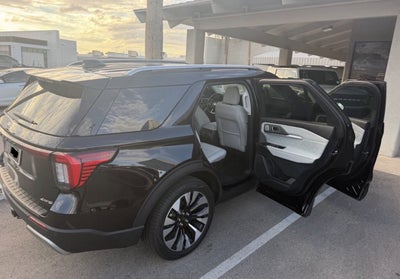 2026 Ford Explorer Platinum