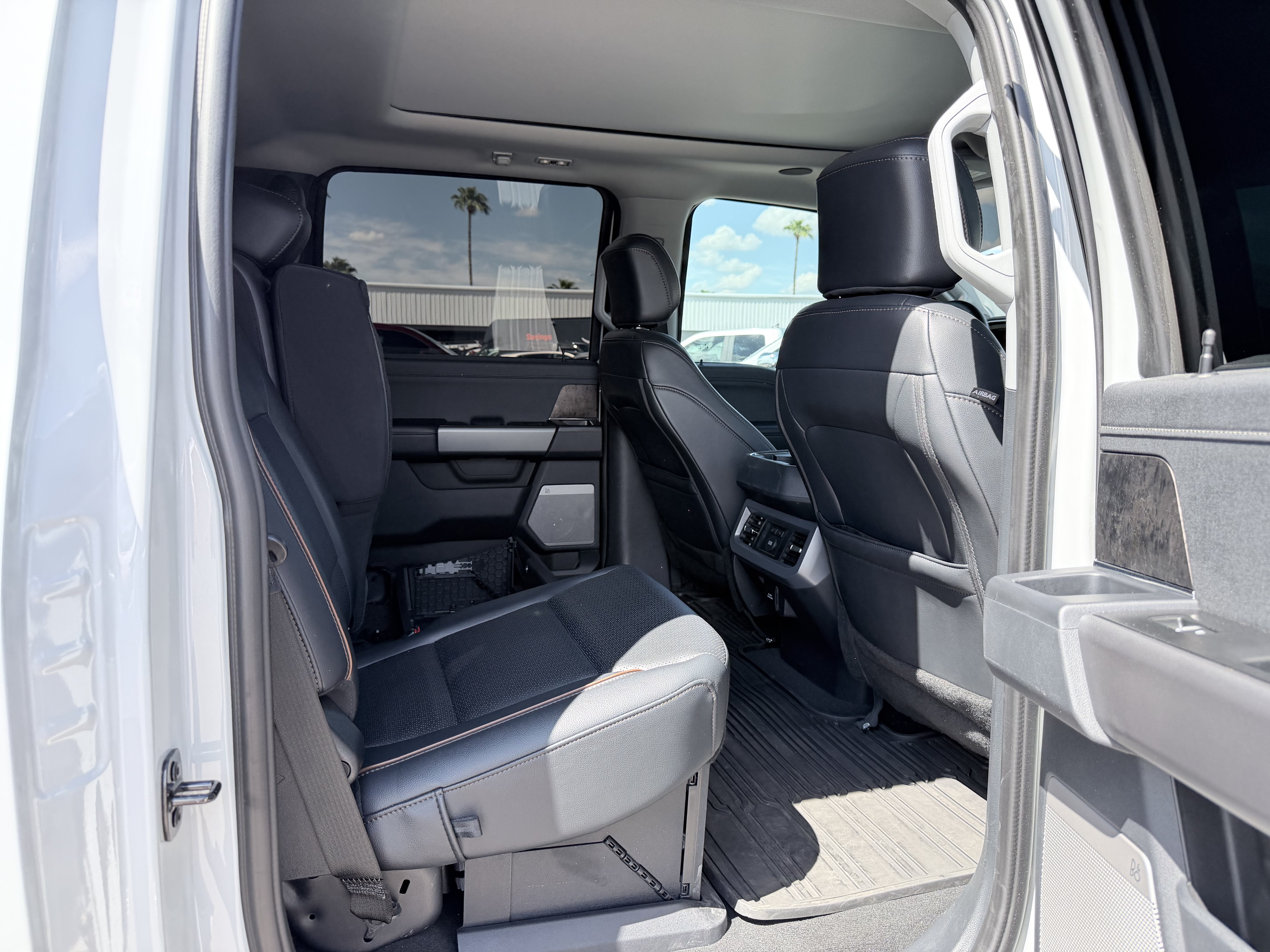 2025 Ford Super Duty F-250 SRW LARIAT