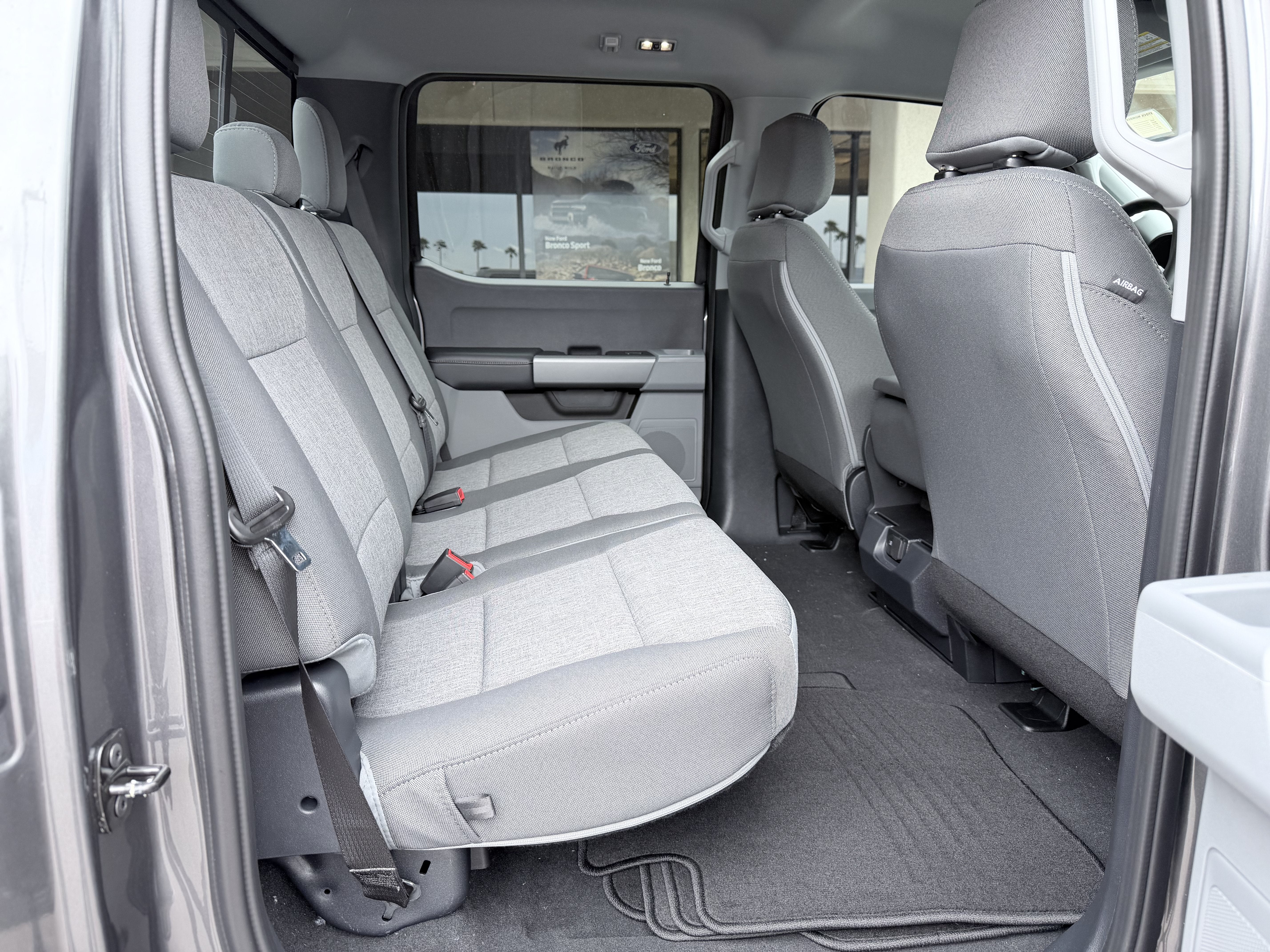 2027 Ford Super Duty F-250 SRW XL
