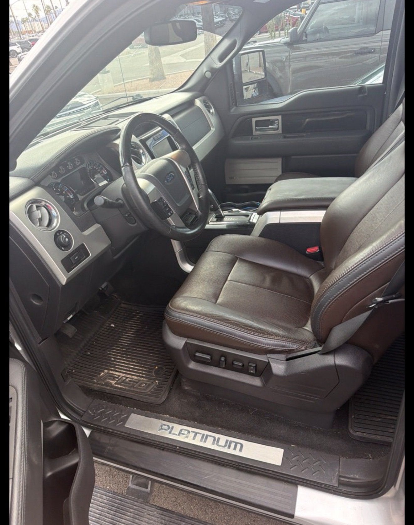 2011 Ford F-150 Platinum