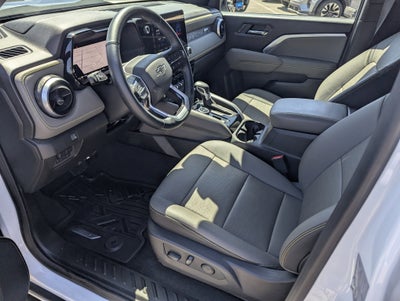 2025 Chevrolet Colorado 4WD ZR2