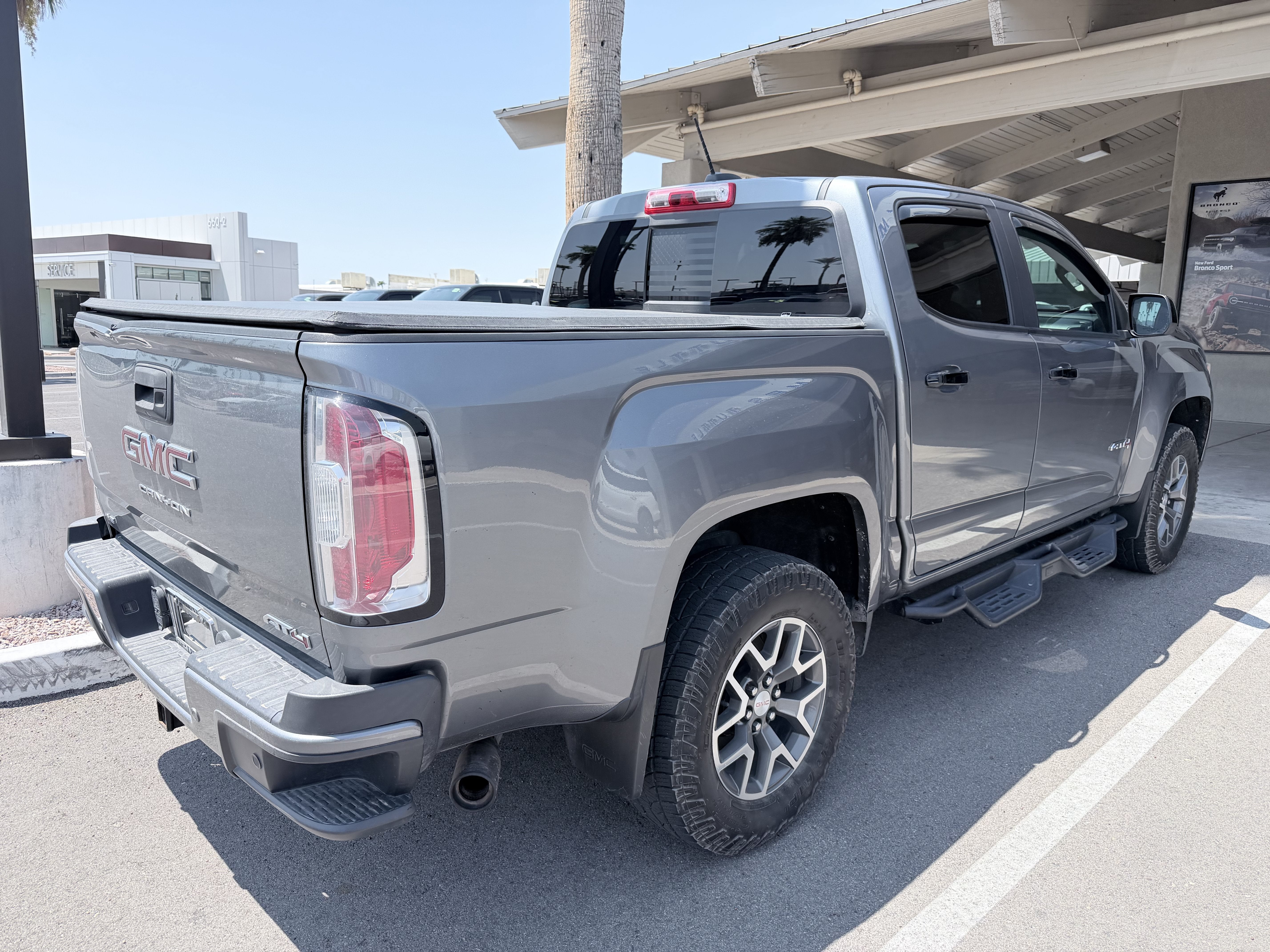 2021 GMC Canyon 4WD AT4 w/Leather
