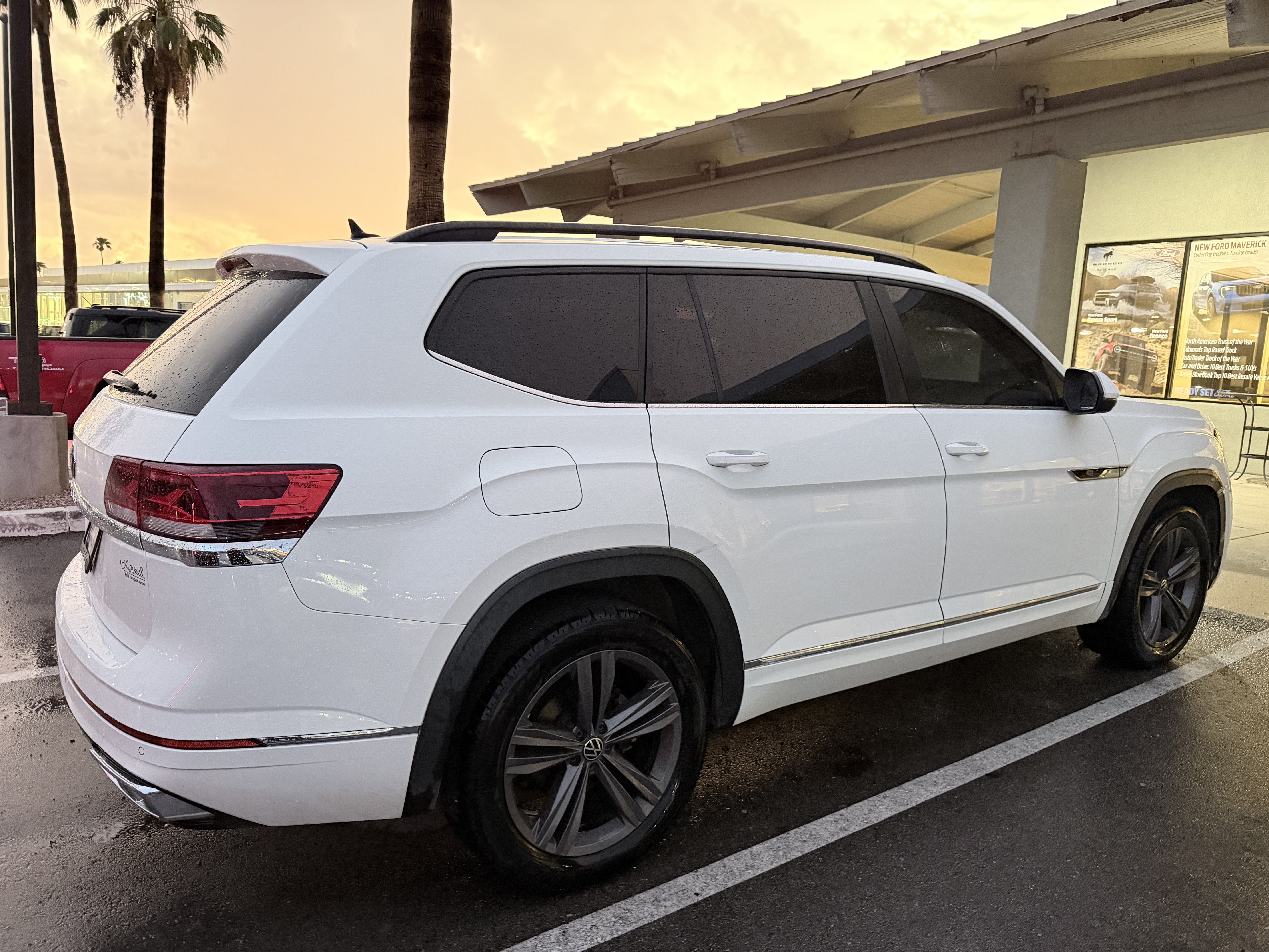 2021 Volkswagen Atlas 3.6L V6 SE w/Technology R-Line