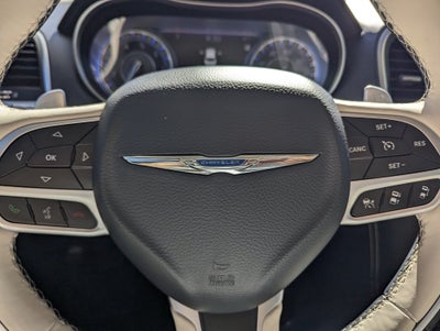 2017 Chrysler 300 300C Platinum