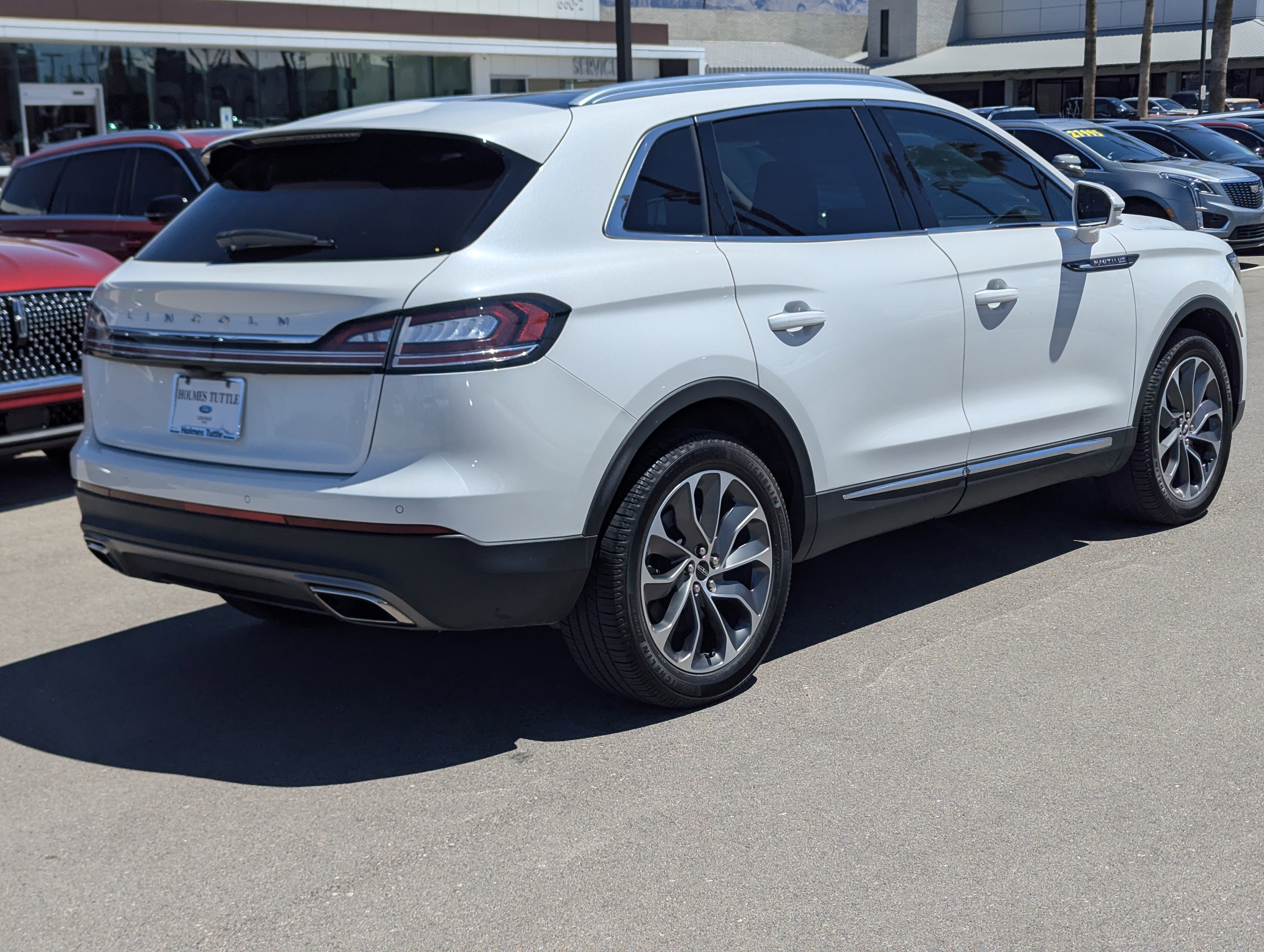 2022 Lincoln Nautilus Reserve