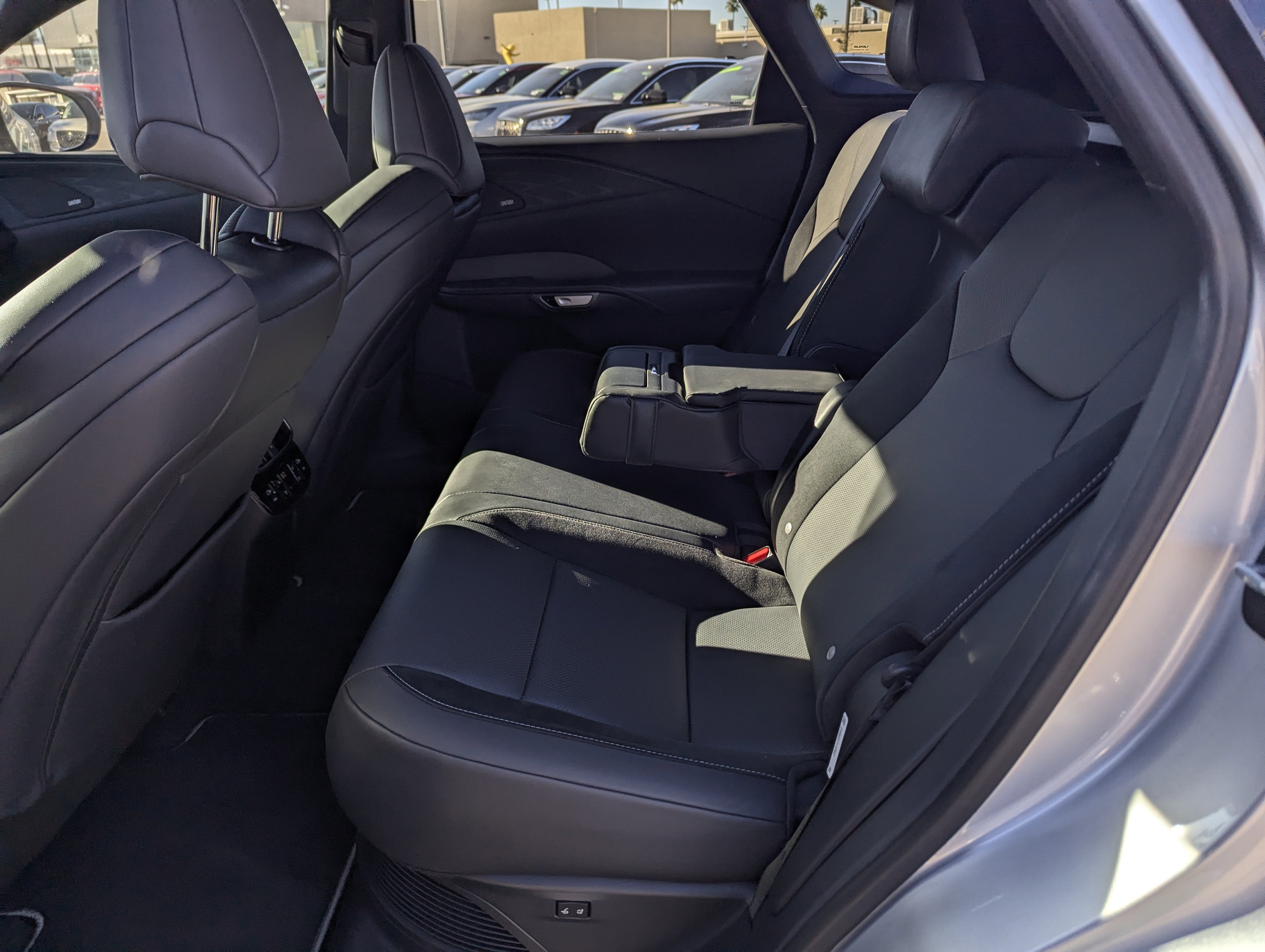 2023 Lexus RX RX 500h F SPORT Performance