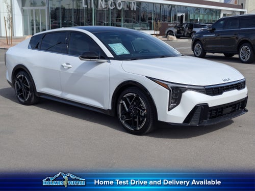 2025 Kia K4 GT-Line
