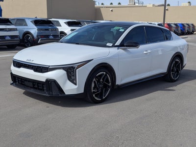 2025 Kia K4 GT-Line