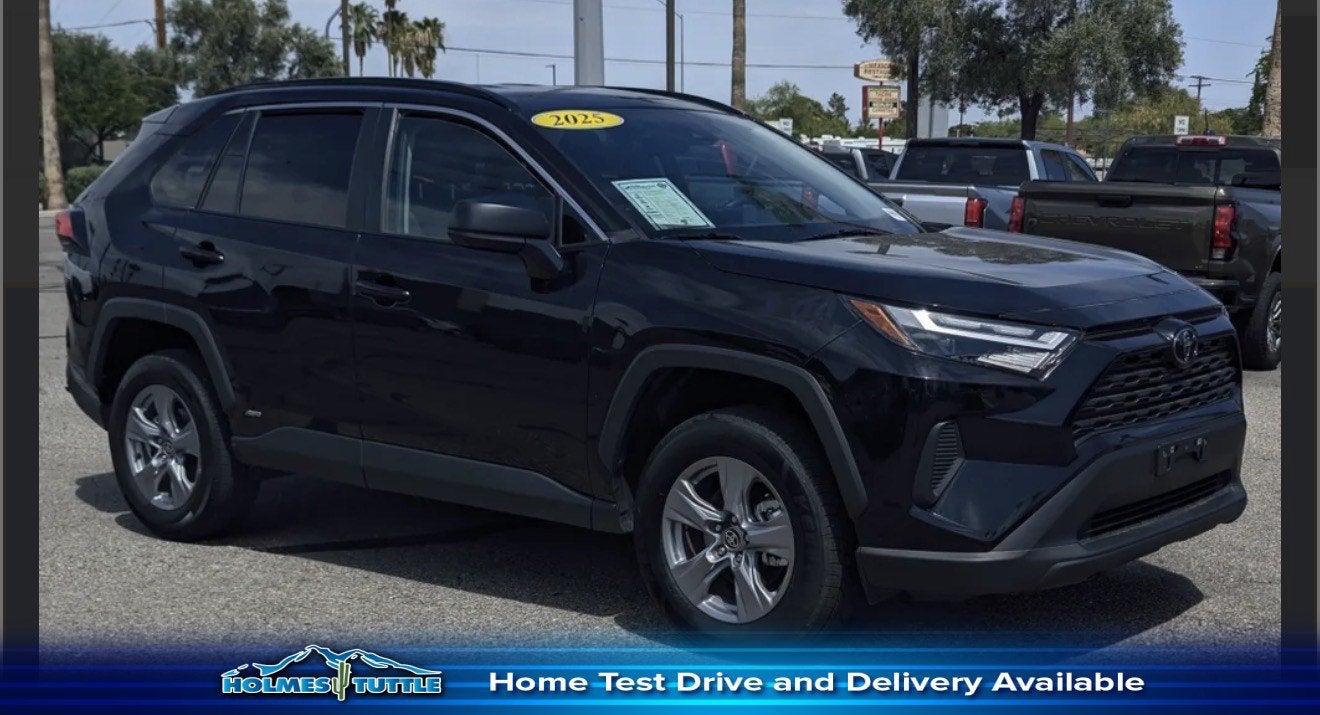 2025 Toyota RAV4 Hybrid LE