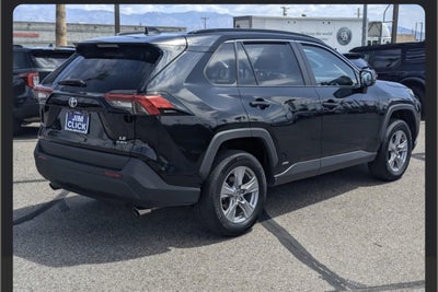 2025 Toyota RAV4 Hybrid LE