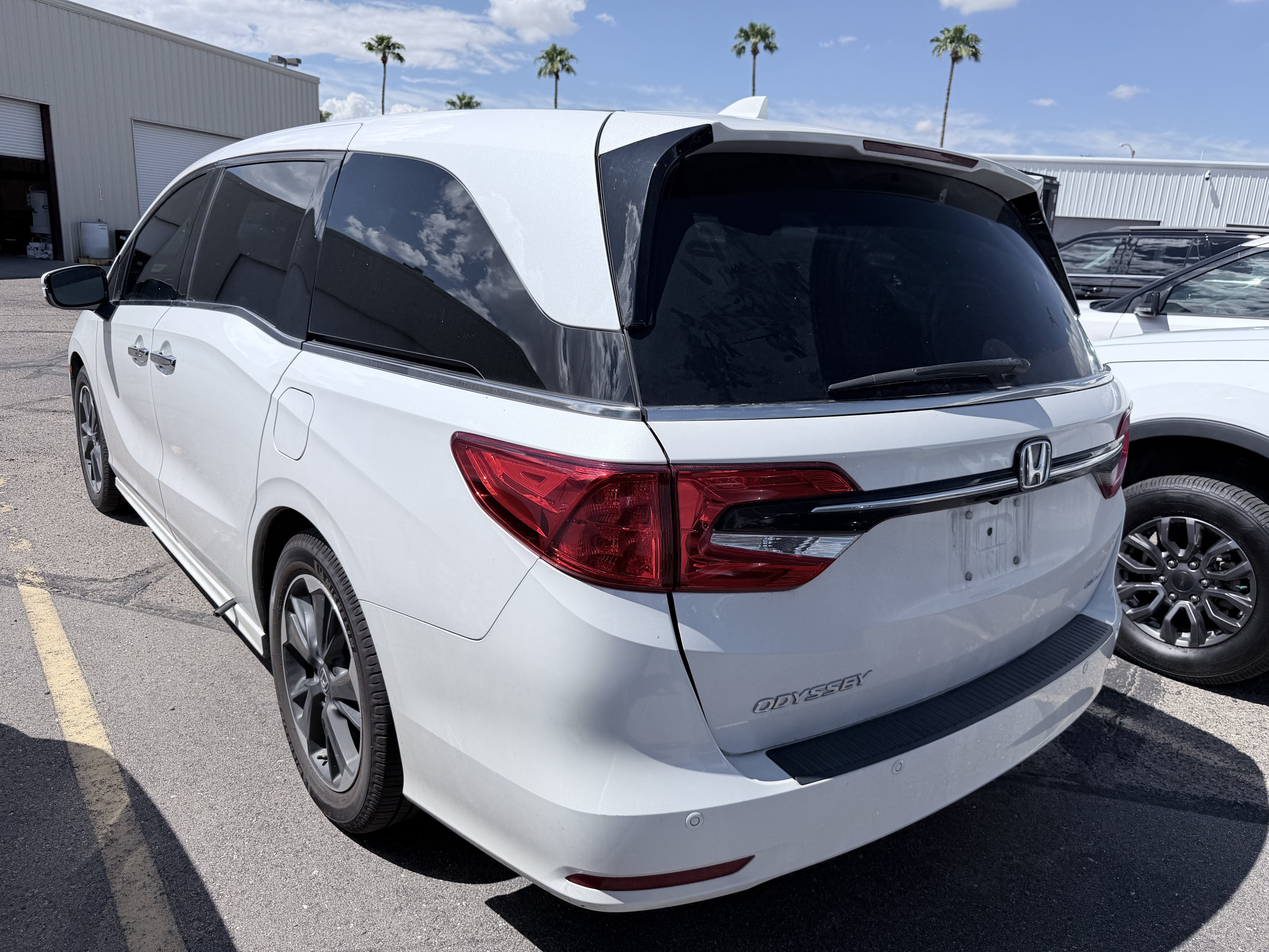 2023 Honda Odyssey Elite