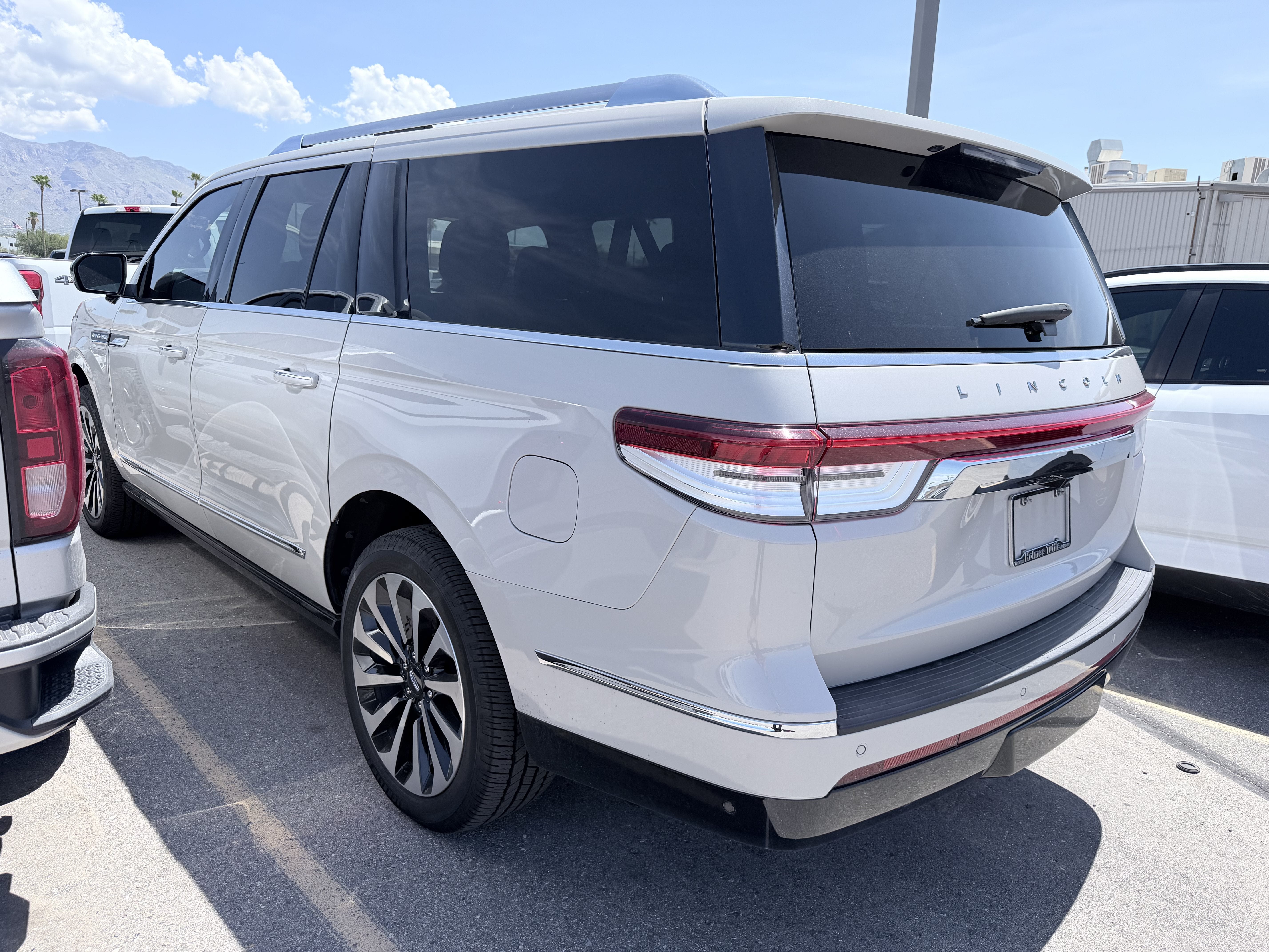 2024 Lincoln Navigator L Reserve