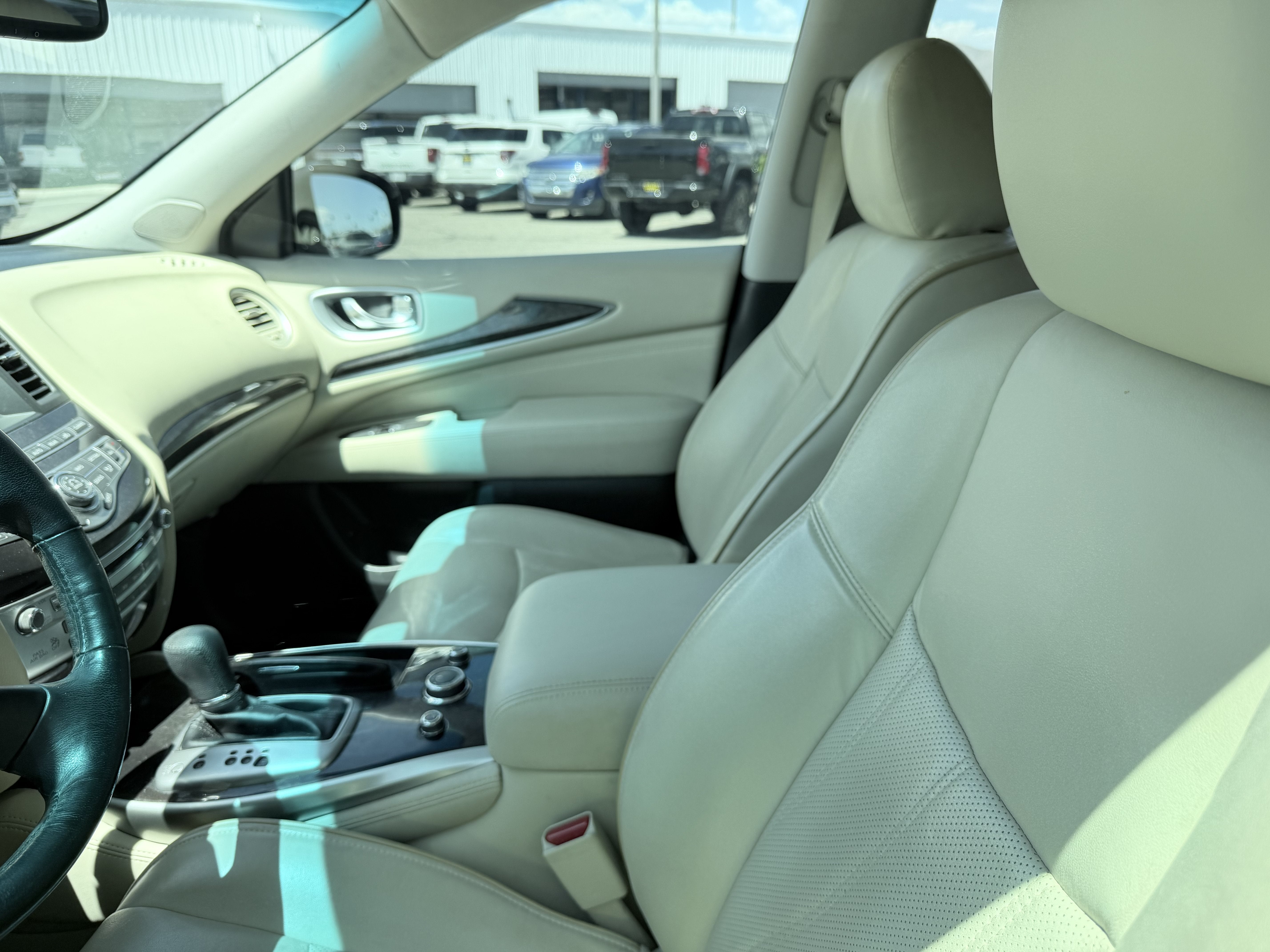 2015 INFINITI QX60 4DR AWD