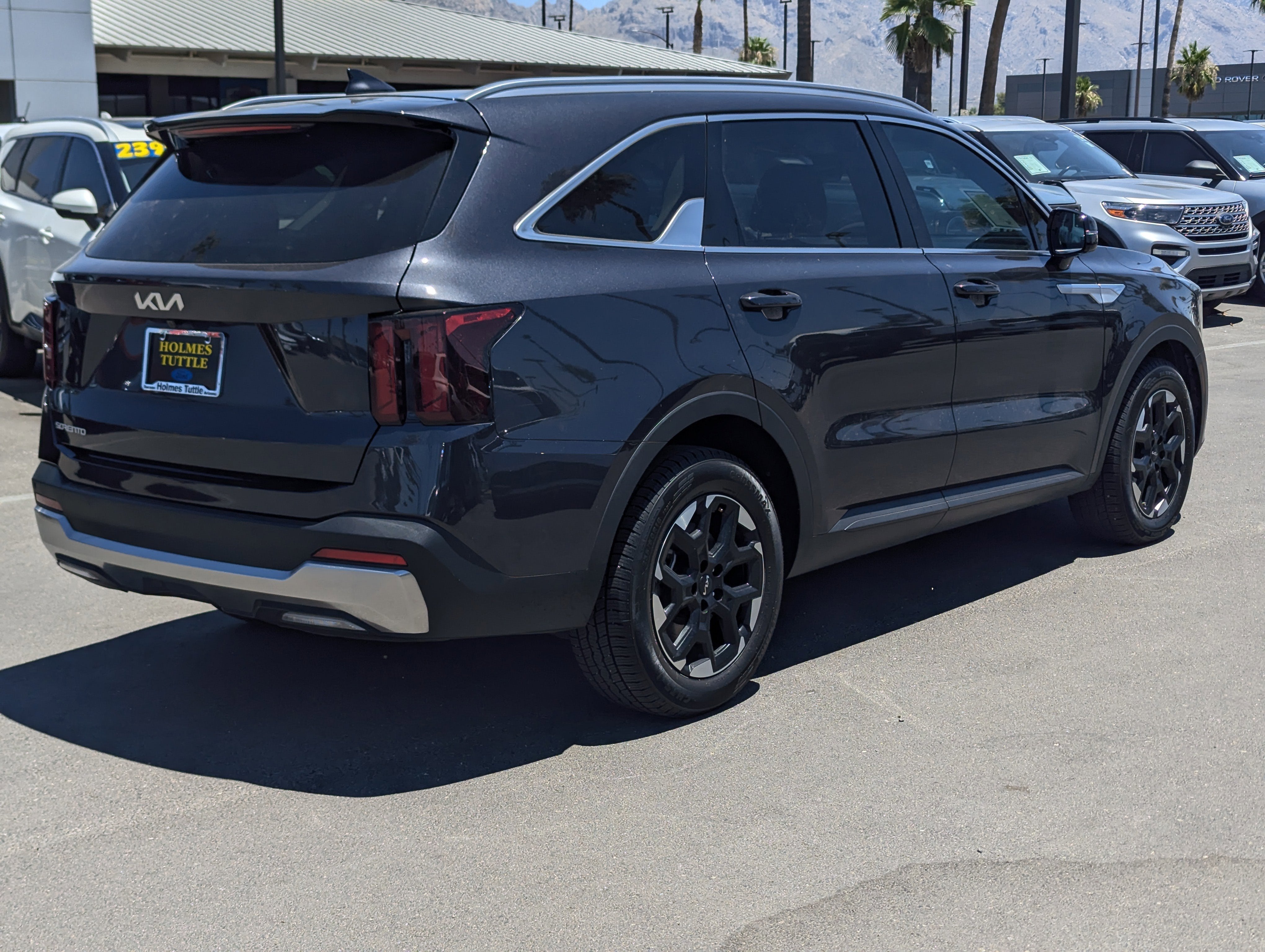 2025 Kia Sorento S